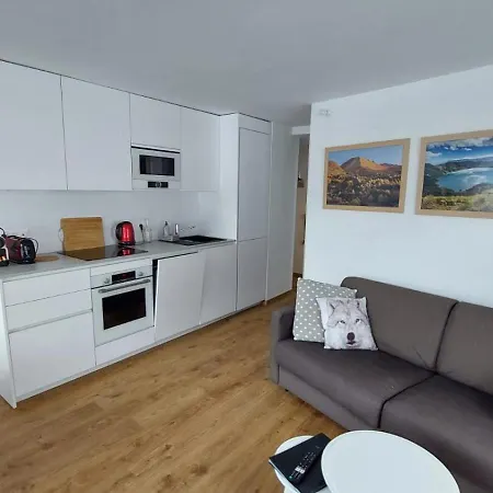 Croix-des-verdon Full Renovated - In And Out - 1650 With Covered Parking * Courchevel