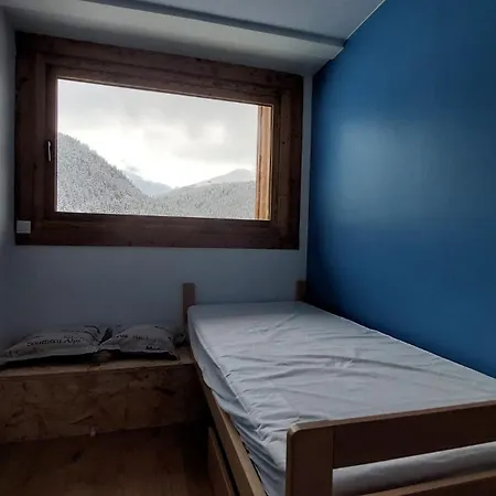 Croix-des-verdon Full Renovated - In And Out - 1650 With Covered Parking Apartment