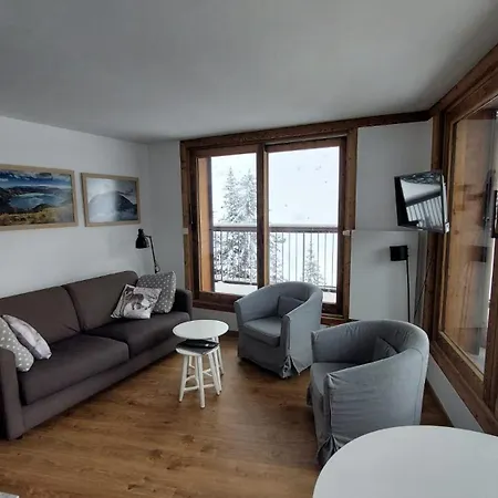 Croix-des-verdon Full Renovated - In And Out - 1650 With Covered Parking